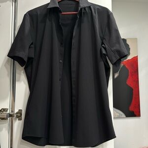 Men’s LuluLemon Button down size large